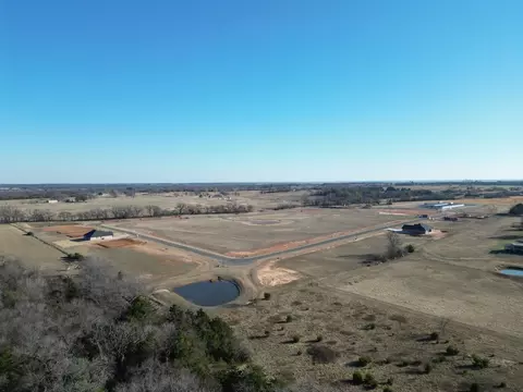 View/Area - 1624 E Deer Meadows Dr, Perkins, OK 74059 photo 1 of 9