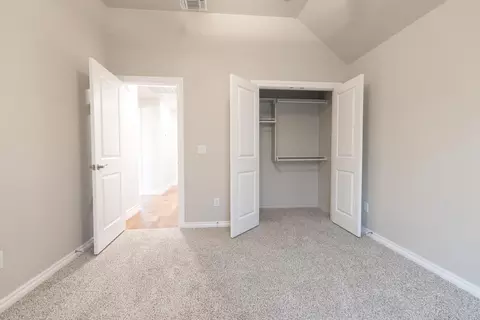Bedroom - 1624 E Deer Meadows Dr, Perkins, OK 74059 photo 2 of 8