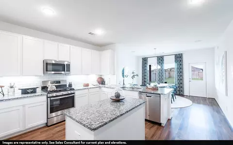 Kitchen - 515 Plateau St, Maxwell, TX 78656 photo 2 of 6