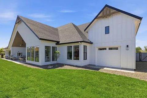 Exterior - 2176 N Pillar Falls Way, Eagle, ID 83616 photo 5 of 5