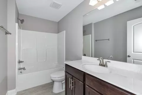 Bath - 18 Main St, Madison, AL 35758 photo 7 of 7