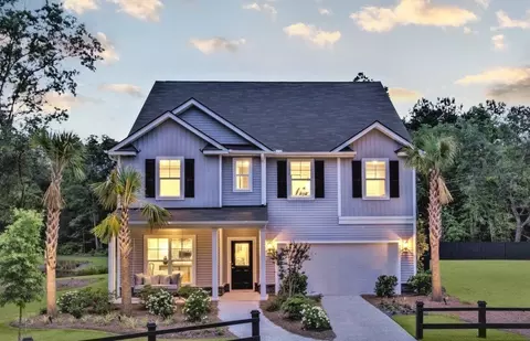 Exterior - 204 River Edge Dr, Myrtle Beach, SC 29588 photo 4 of 5
