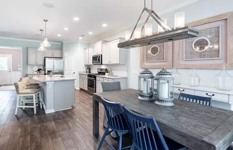 Dining - 204 River Edge Dr, Myrtle Beach, SC 29588 photo 1 of 1