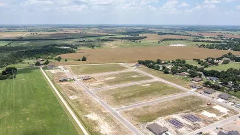 View/Area - 1013 Sydney Blvd, Thorndale, TX 76577 photo 3 of 9