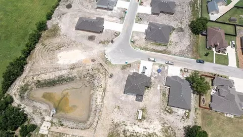 View/Area - 1013 Sydney Blvd, Thorndale, TX 76577 photo 6 of 9