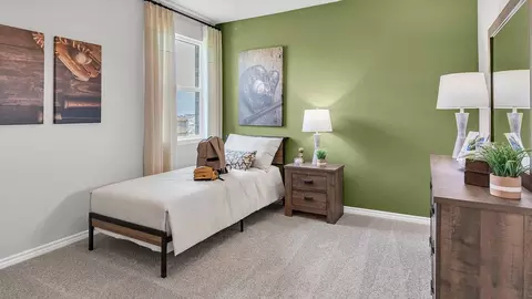 Bedroom - 1013 Sydney Blvd, Thorndale, TX 76577 photo 3 of 5