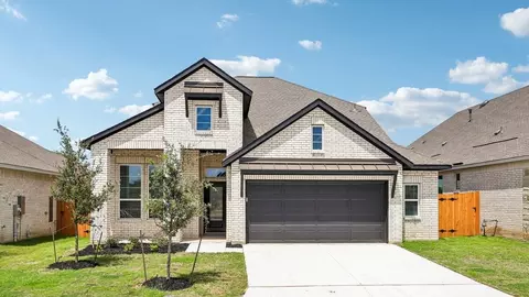 142 Stream St, Seguin, TX 78155