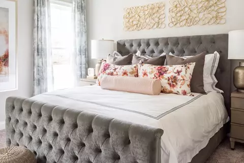 Bedroom - 351 Whites Ml, Abingdon, VA 24210 photo 1 of 6