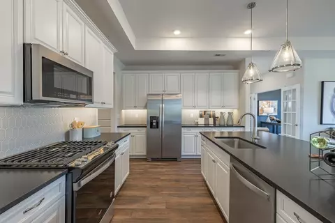 Kitchen - 351 Whites Ml, Abingdon, VA 24210 photo 3 of 6