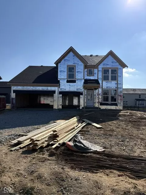 12001 Water Bluff Pl, Fishers, IN 46037