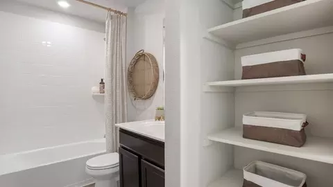 Bath - 1428 Newey Cir, Temple, TX 76504 photo 9 of 9
