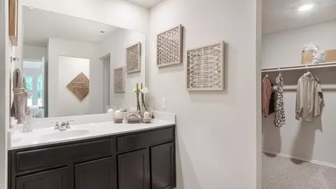 Bath - 1428 Newey Cir, Temple, TX 76504 photo 6 of 9