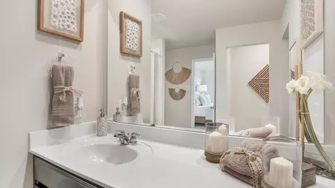 Bath - 1428 Newey Cir, Temple, TX 76504 photo 3 of 9