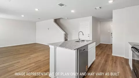 Entry Way - 1428 Newey Cir, Temple, TX 76504 photo 1 of 7