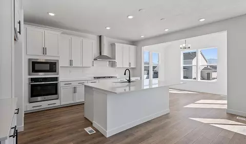 2068 S 4190 W, Taylor, UT 84401