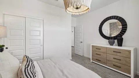 Bedroom - 9648 S Caballo Dr, Apache Junction, AZ 85120 photo 5 of 17
