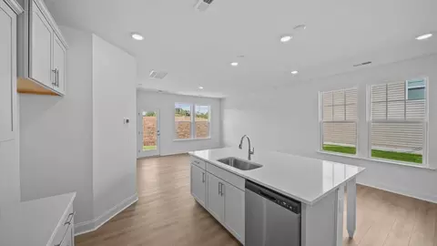 Kitchen - 870 Old Station Pointe, Angier, NC 27501 photo 4 of 10