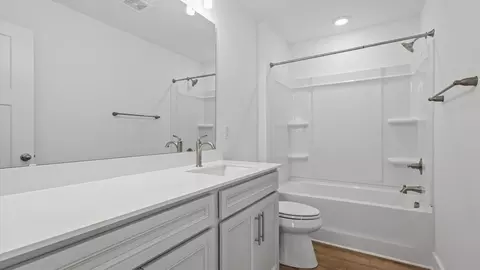 Bath - 870 Old Station Pointe, Angier, NC 27501 photo 3 of 11