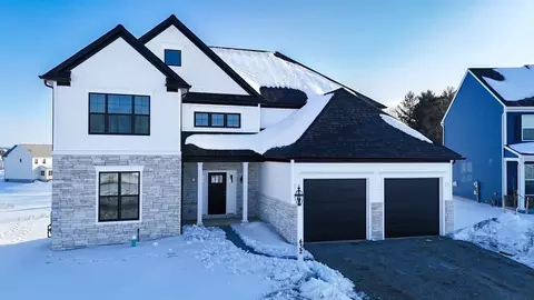 350 Lloyds Ln, York, PA 17406