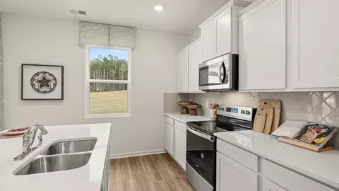 Kitchen - 108 Oakchase Park Ln, Hampton, GA 30228 photo 1 of 2