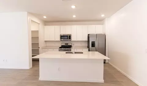 6653 W Highbank Ln, Tucson, AZ 85757