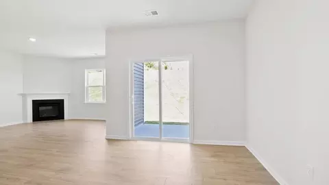 Living - 2159 Springview Ct, Boiling Springs, SC 29316 photo 1 of 4