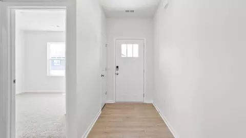 Entry Way - 2159 Springview Ct, Boiling Springs, SC 29316 photo 2 of 5