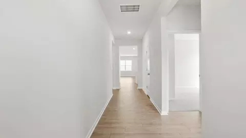 Entry Way - 2159 Springview Ct, Boiling Springs, SC 29316 photo 1 of 5
