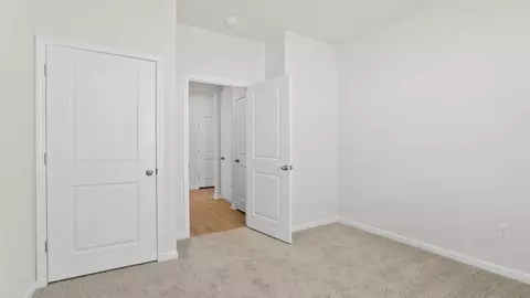 Bedroom - 2159 Springview Ct, Boiling Springs, SC 29316 photo 6 of 17