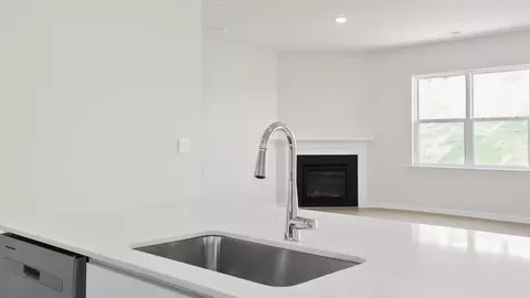 Kitchen - 2159 Springview Ct, Boiling Springs, SC 29316 photo 5 of 10