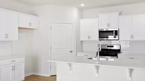 Kitchen - 2159 Springview Ct, Boiling Springs, SC 29316 photo 2 of 10