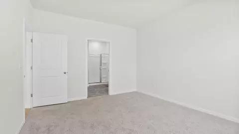 Bedroom - 2159 Springview Ct, Boiling Springs, SC 29316 photo 9 of 17