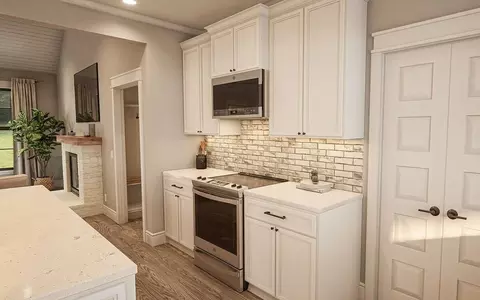 Kitchen - Jeremiah Ct, Hickory, NC 28601 photo 5 of 10