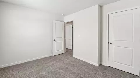 Bedroom - 472 Dazzle Loop, Newton, NC 28658 photo 4 of 15