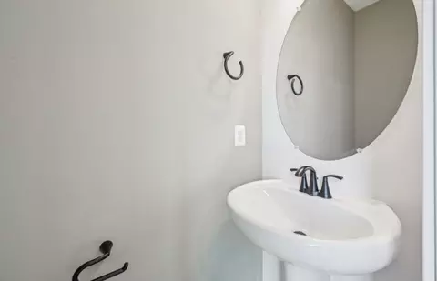 Bath - 1205 Bear Oak Ln, Laurel, MD 20724 photo 1 of 4