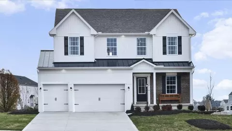 Exterior - 1005 Oakwood Manor Ct, Export, PA 15632 photo 9 of 11
