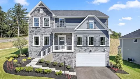 Exterior - 1005 Oakwood Manor Ct, Export, PA 15632 photo 4 of 11