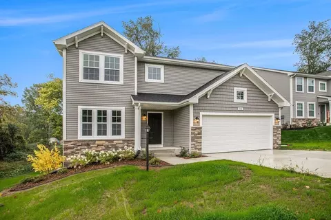 9392 Snow Valley Dr SE, Alto, MI 49302