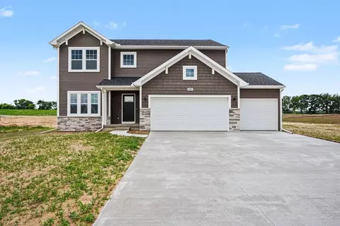 9392 Snow Valley Dr SE, Alto, MI 49302