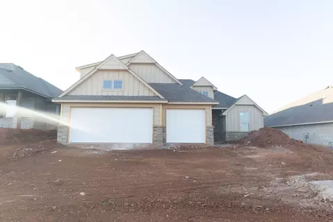 8316 NW 155th St, Edmond, OK 73013