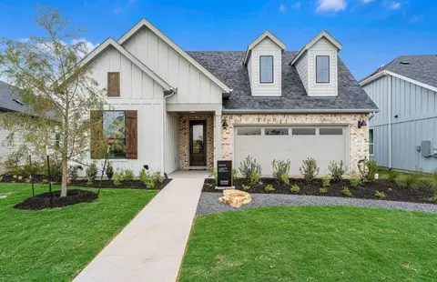 Exterior - 137 Perth Cv, Bastrop, TX 78602 photo 8 of 10