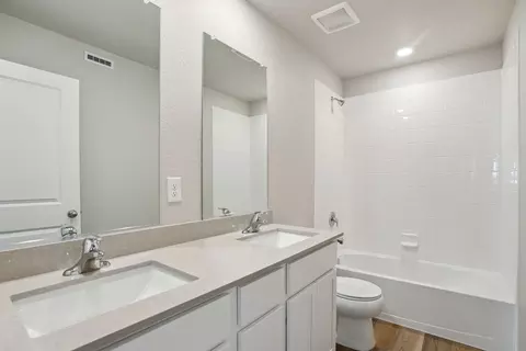 Bath - 3632 Morgan Way, Bennett, CO 80102 photo 2 of 2