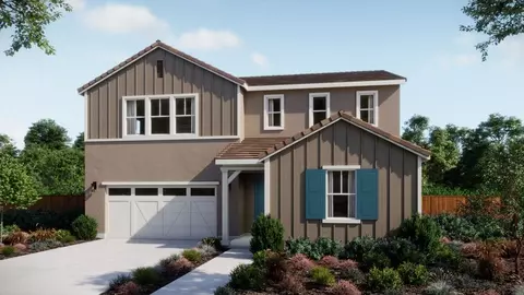 1053 Talus Way S, Madera, CA 93636
