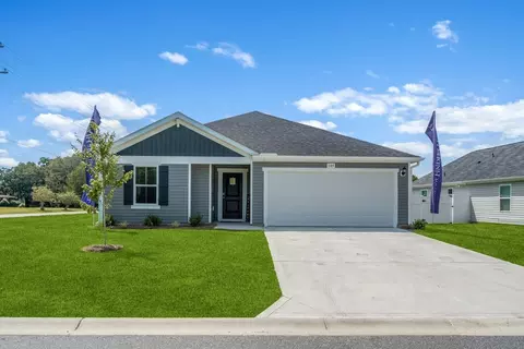 Exterior - 105 Foxford Dr, Conway, SC 29526 photo 4 of 7