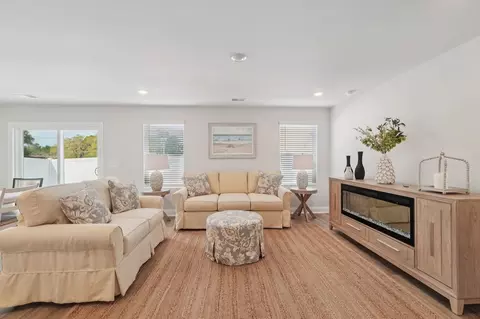 Living - 105 Foxford Dr, Conway, SC 29526 photo 1 of 1