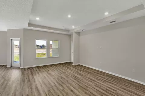 Living - 277 Applejack Dr, Saint Augustine, FL 32092 photo 2 of 8