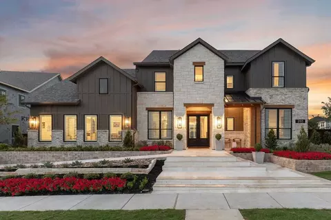 Exterior - 2113 Tupelo Trl, Argyle, TX 76226 photo 7 of 10