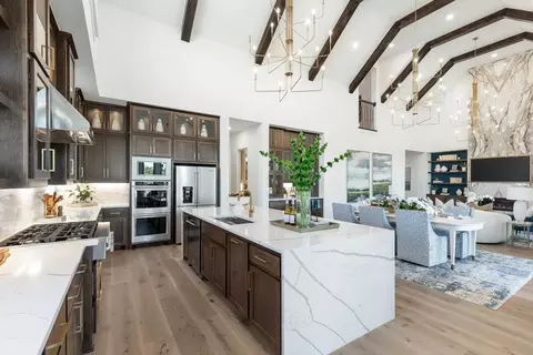 Kitchen - 2113 Tupelo Trl, Argyle, TX 76226 photo 4 of 12