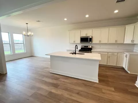 Kitchen - 310 Olivia Dr, Luling, LA 70070 photo 1 of 2