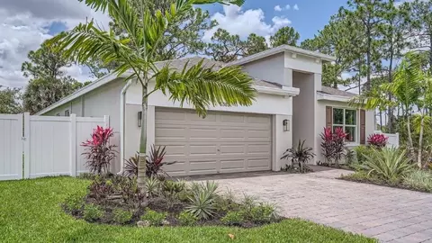 Exterior - 5383 SE Cable Dr, Stuart, FL 34997 photo 2 of 7